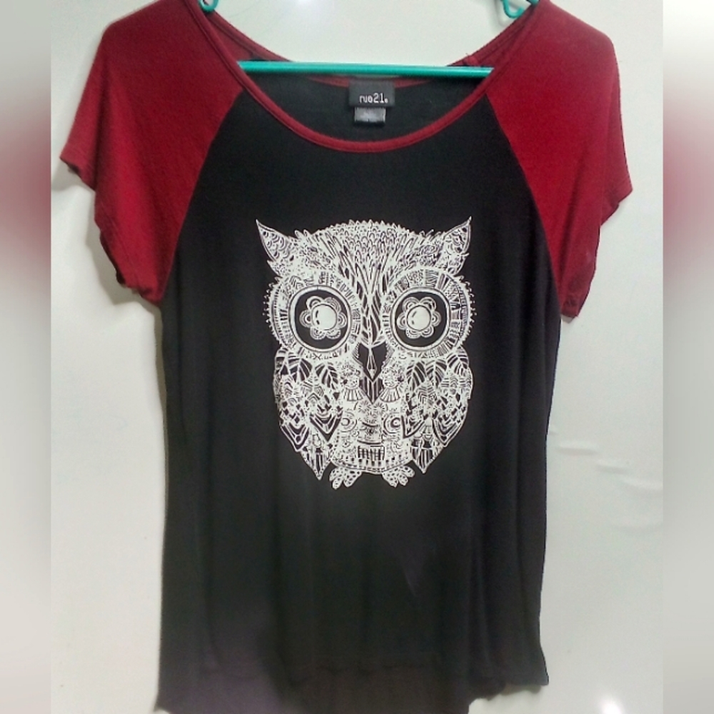 Rue 21 t-shirt